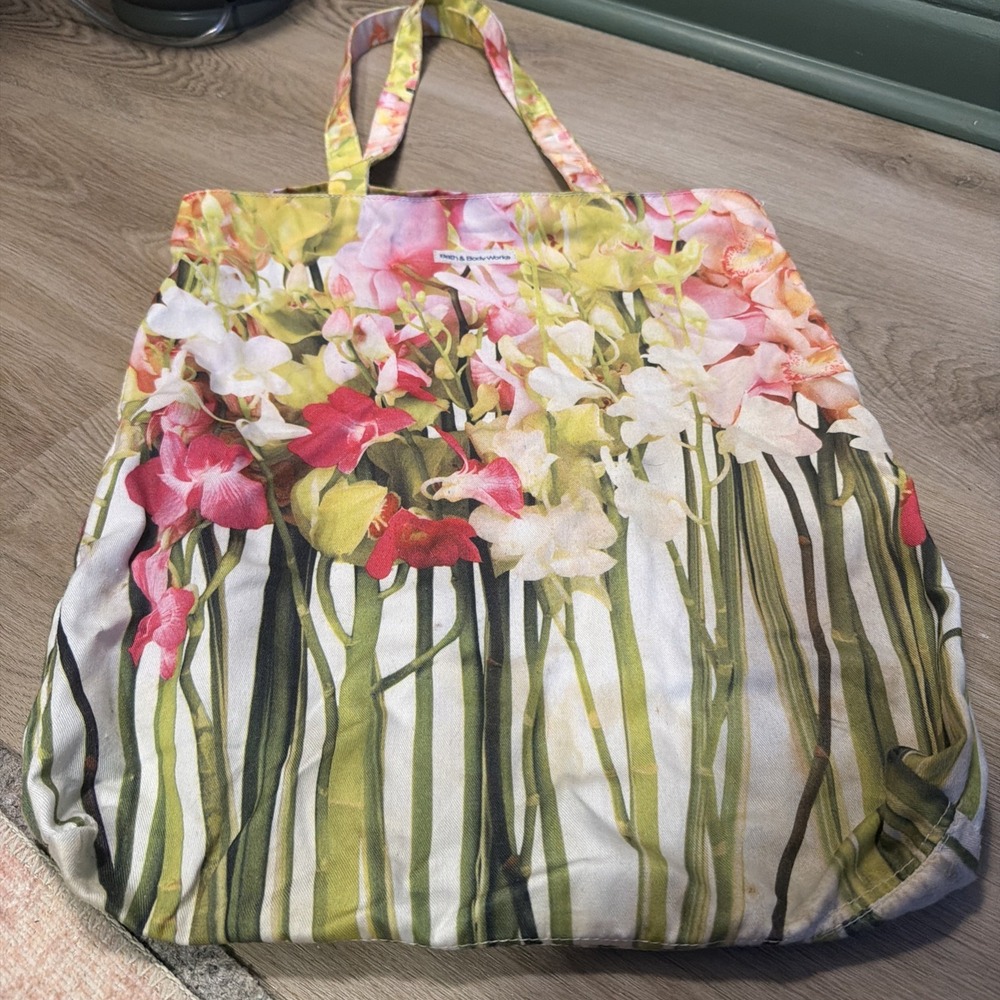 Bath & Body Works B&BW Floral Flower Spring Reusable Tote Cloth Shopping Bag - Picture 5 of 7